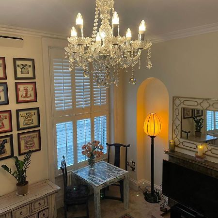 Luxury Apartment Opposite The Shambles Йорк Екстериор снимка